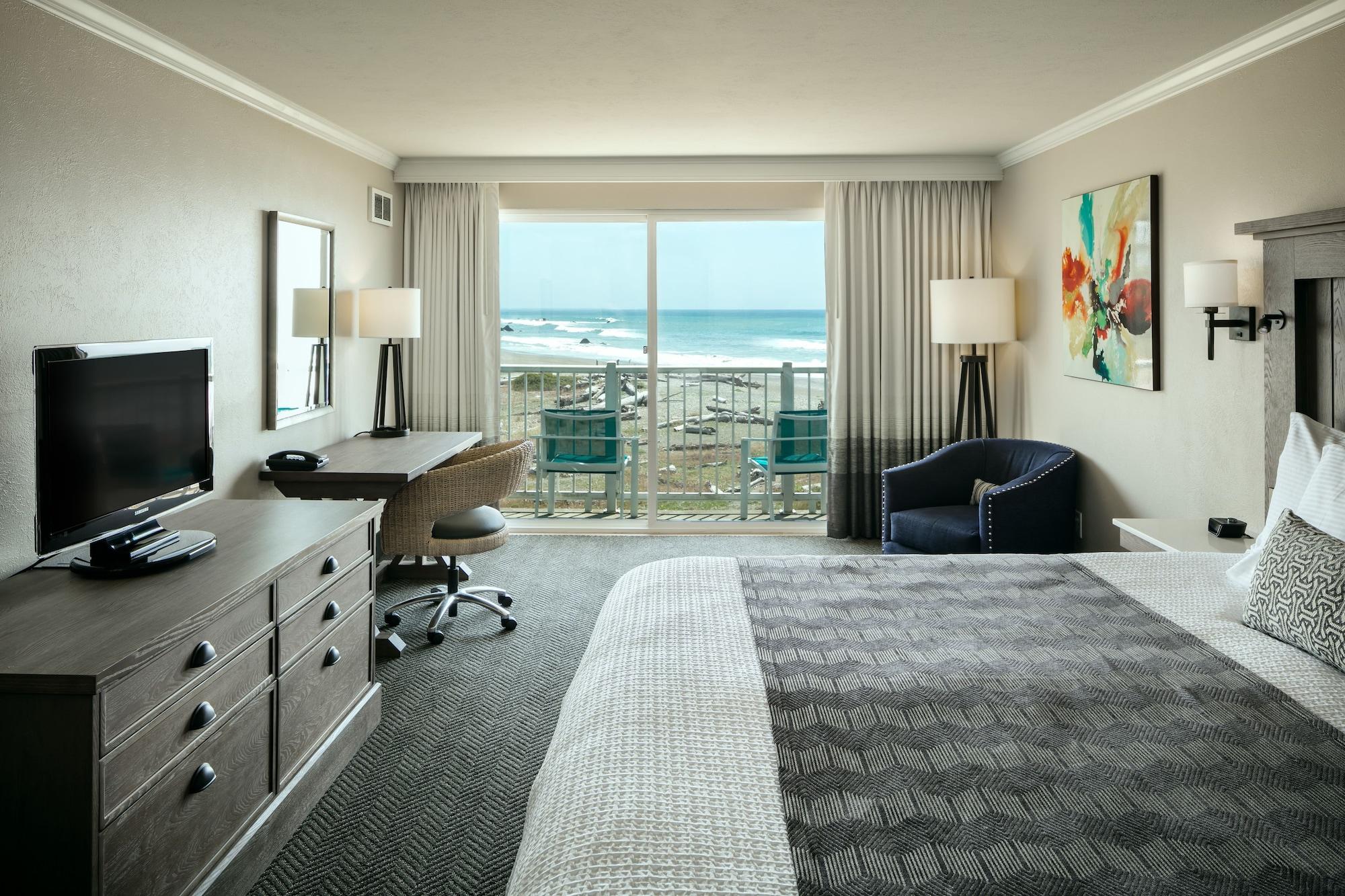 Beachfront Inn Брукингс Экстерьер фото